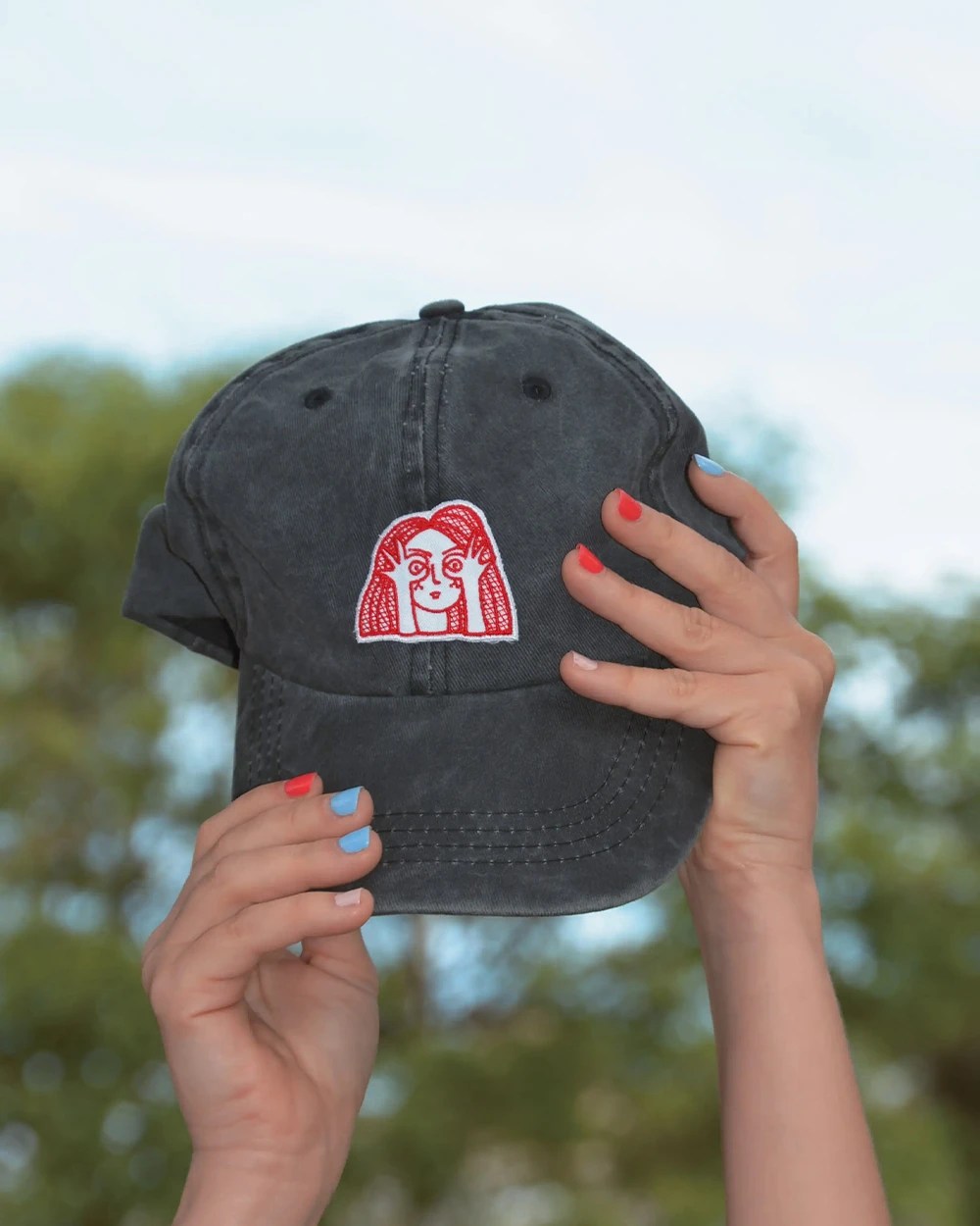 Tiny Peek Vintage Cap