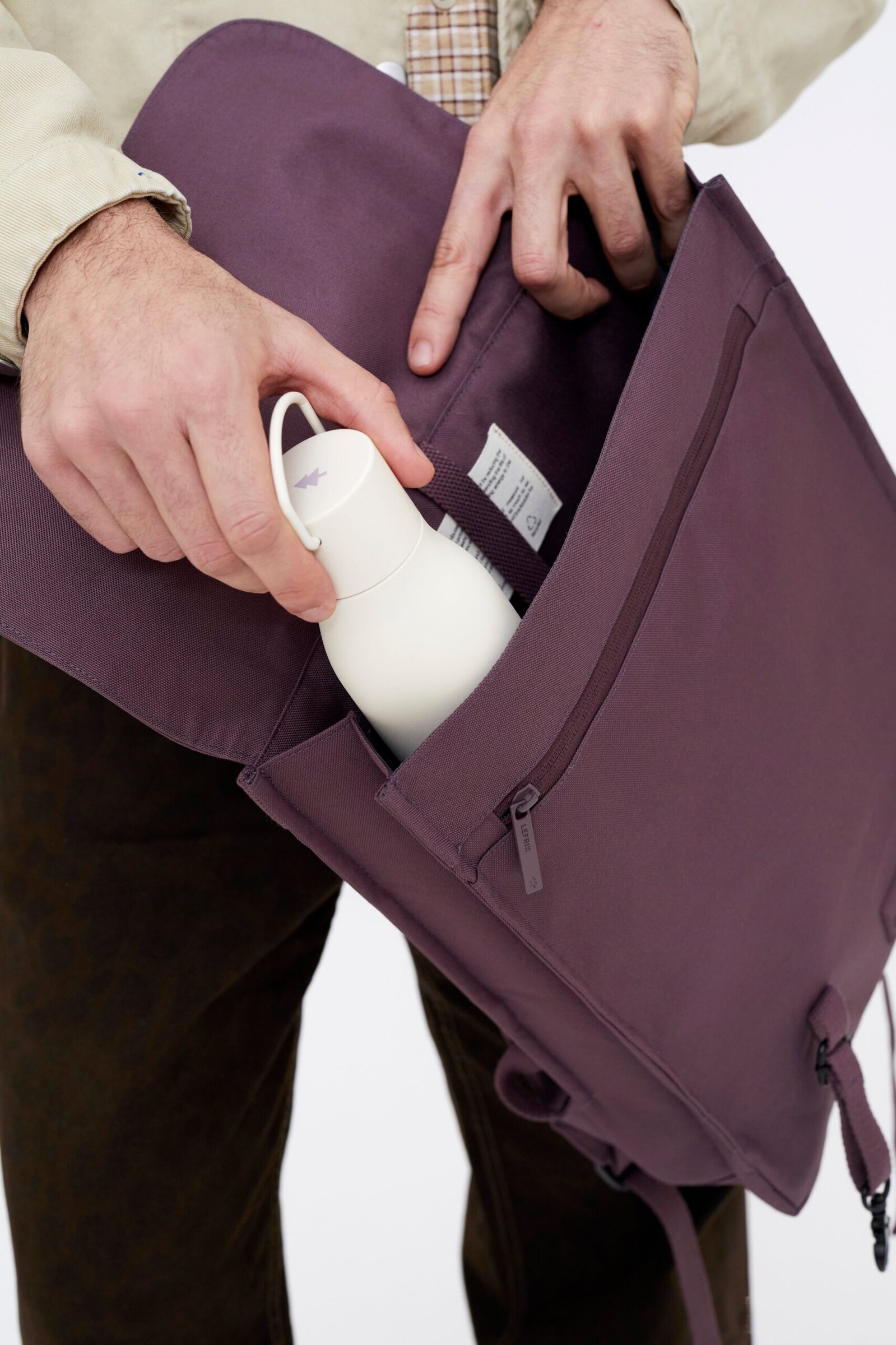 Handy Backpack Maroon - Imagen 7