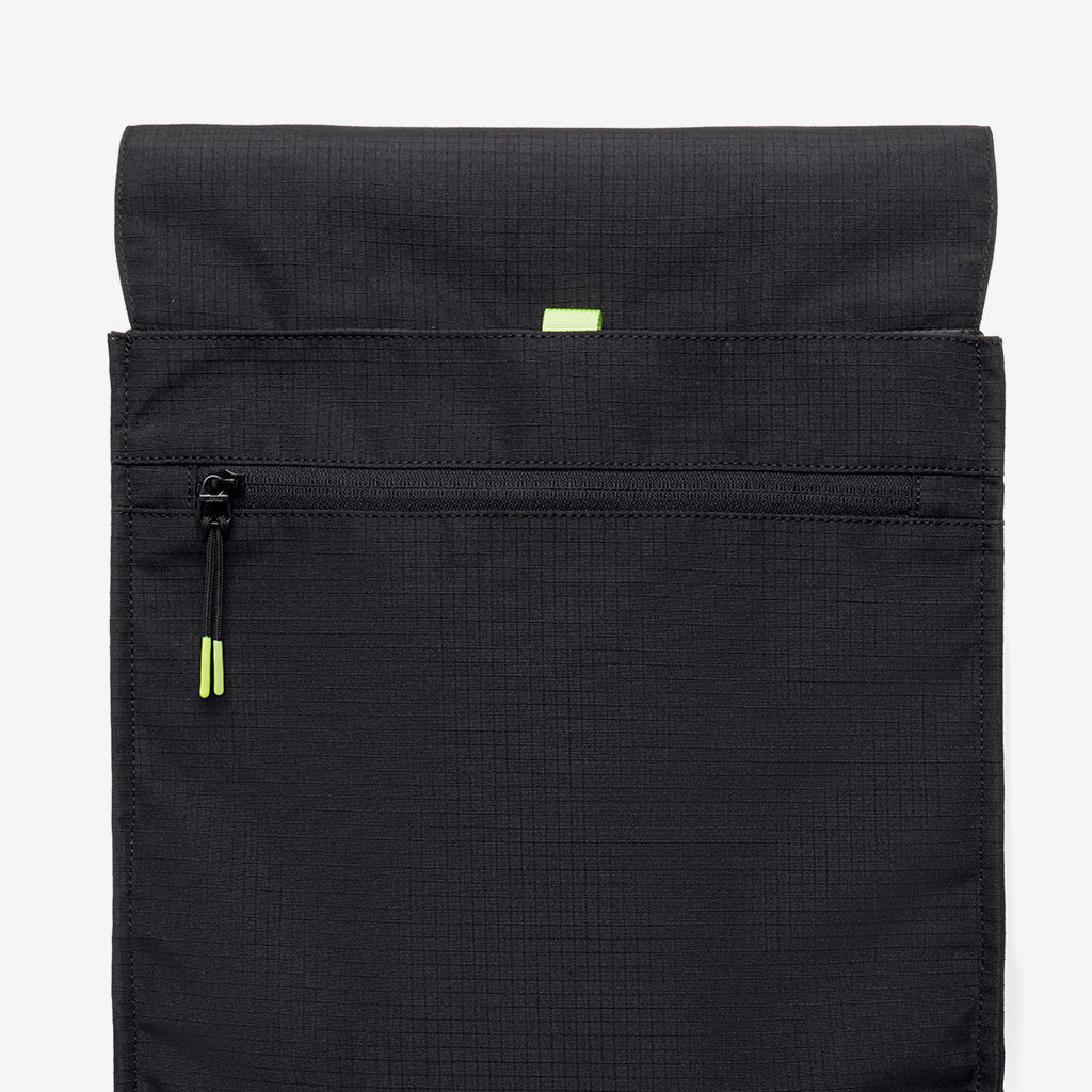 Handy XL Backpack Black Lime - Imagen 6