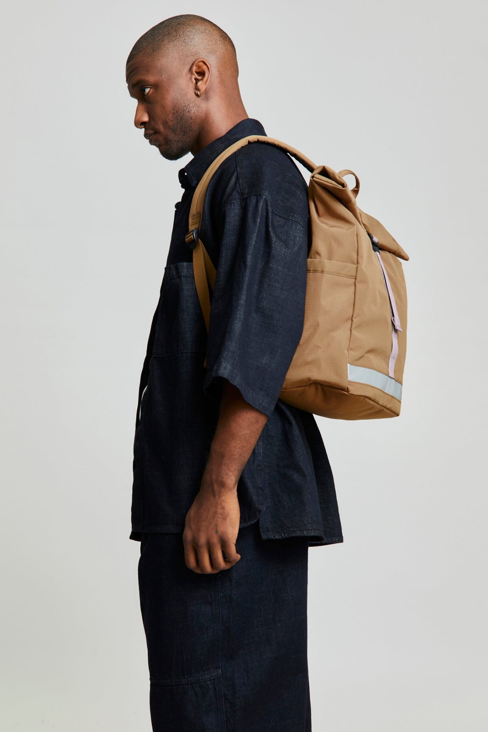 Lars Roll Backpack Toffee - Imagen 7