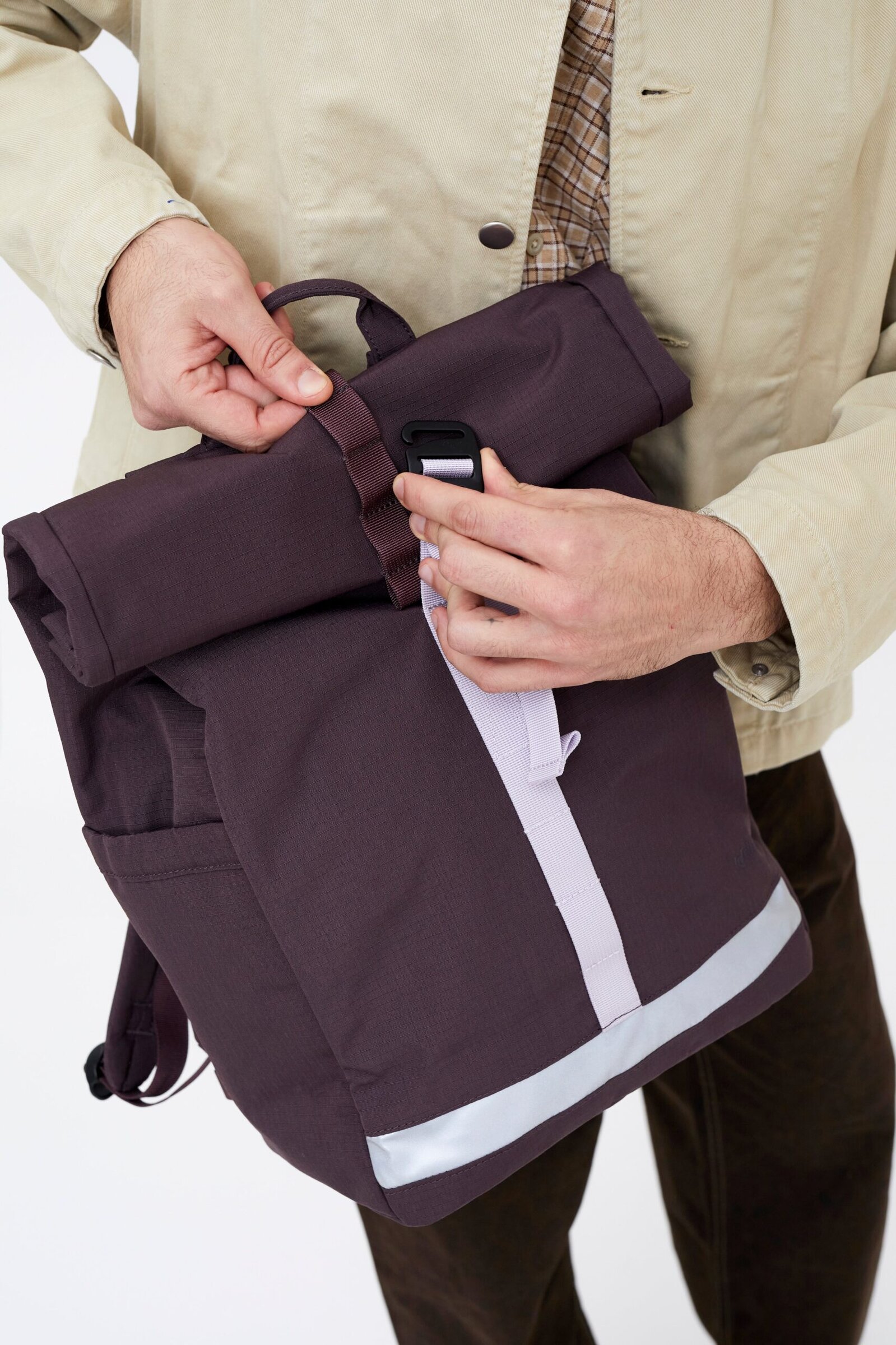 Lars Roll Backpack Wine - Imagen 9