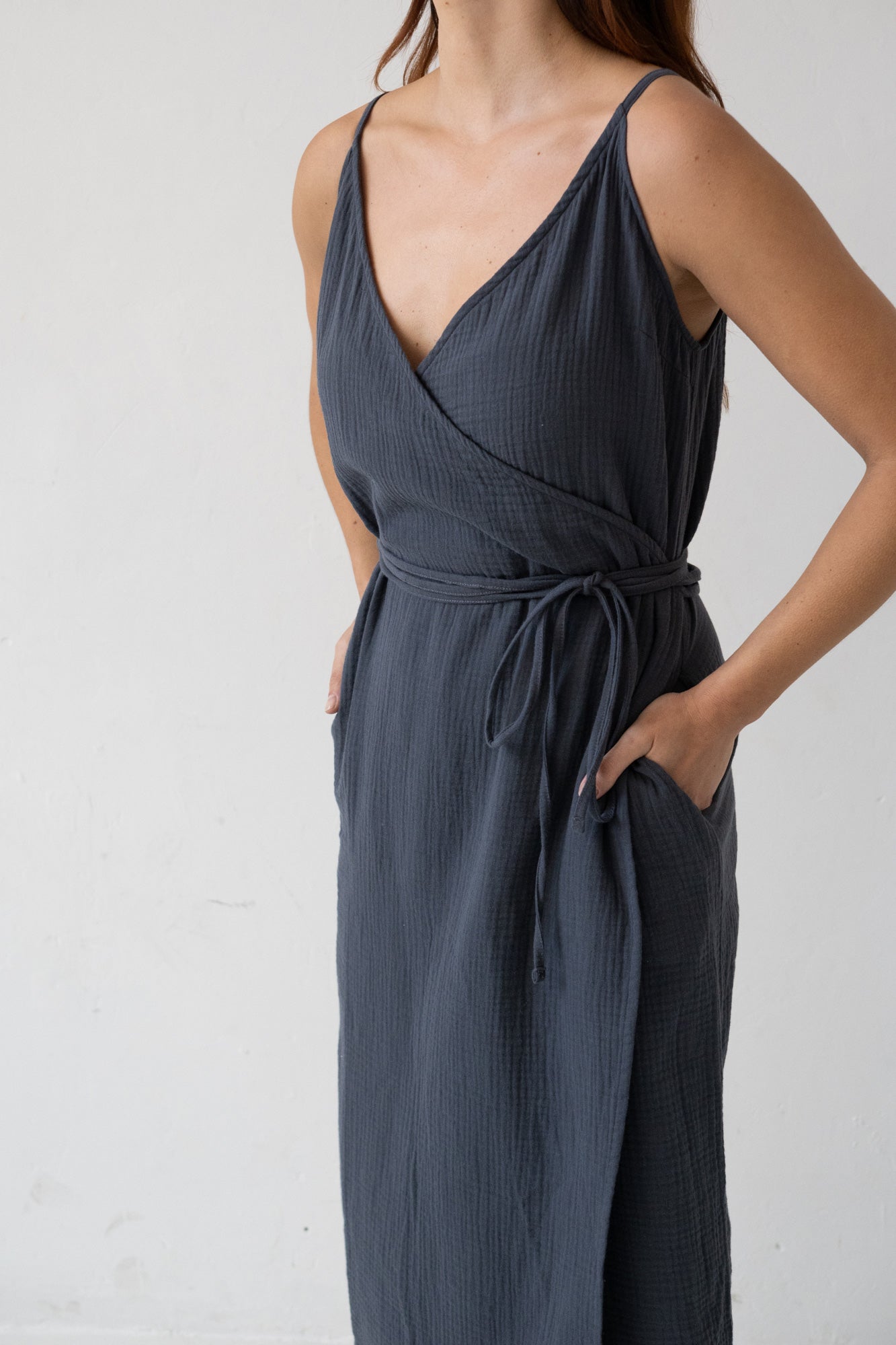 Brielle Black Strap Dress - Imagen 4