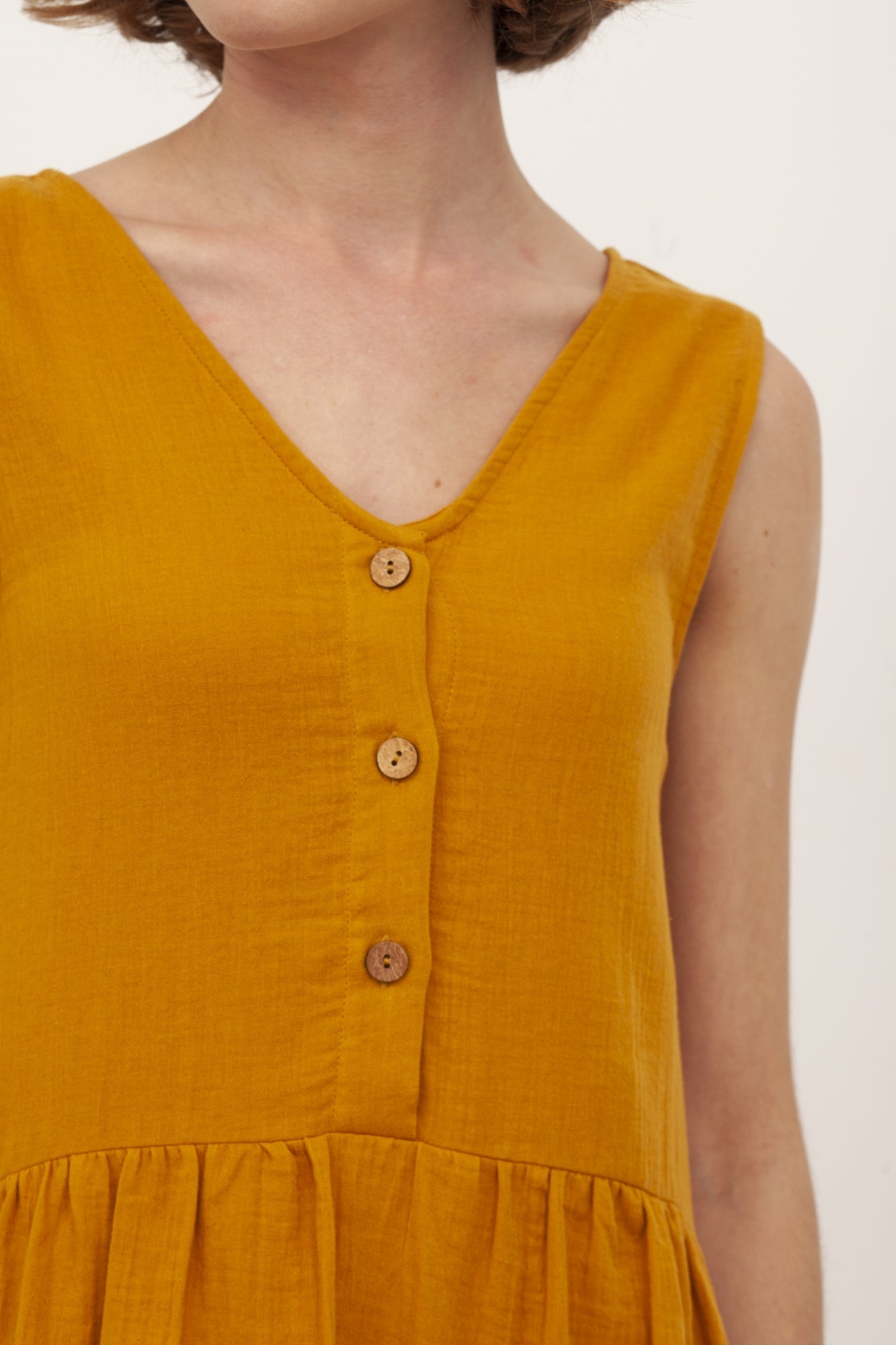BRIGITTE muslin reversible dress in mustard - Imagen 2