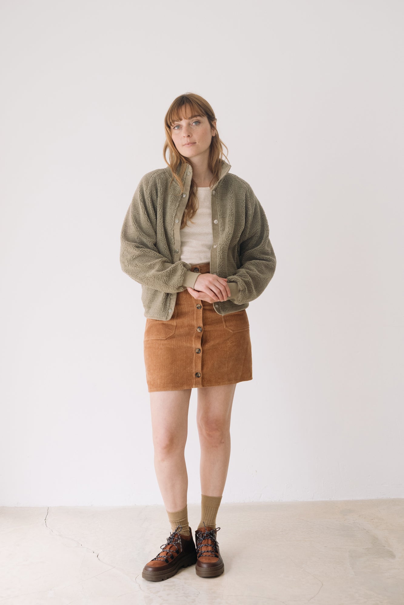 Buttoned Organic Sherpa Jacket In Green - Imagen 9