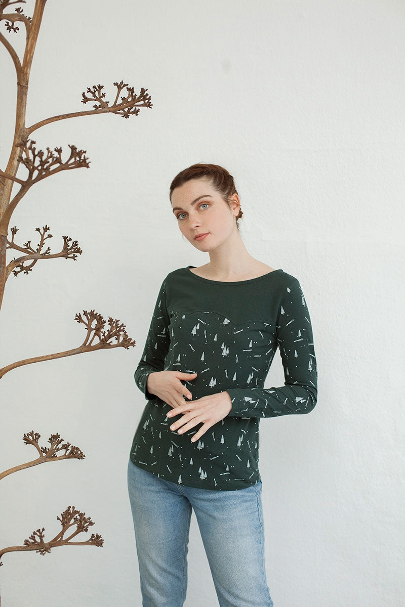 Camiseta canesú Nina estampado pinos.