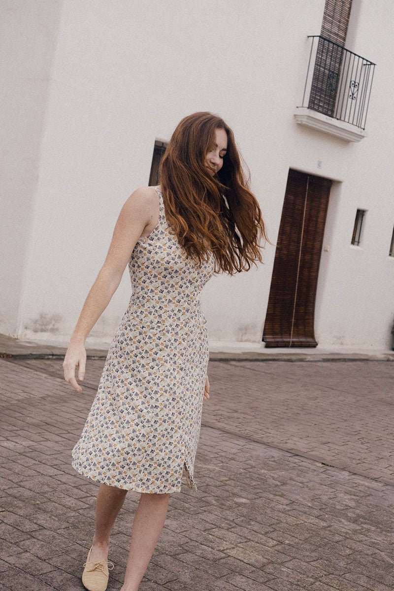 Eva dress with corals in beige - Imagen 3