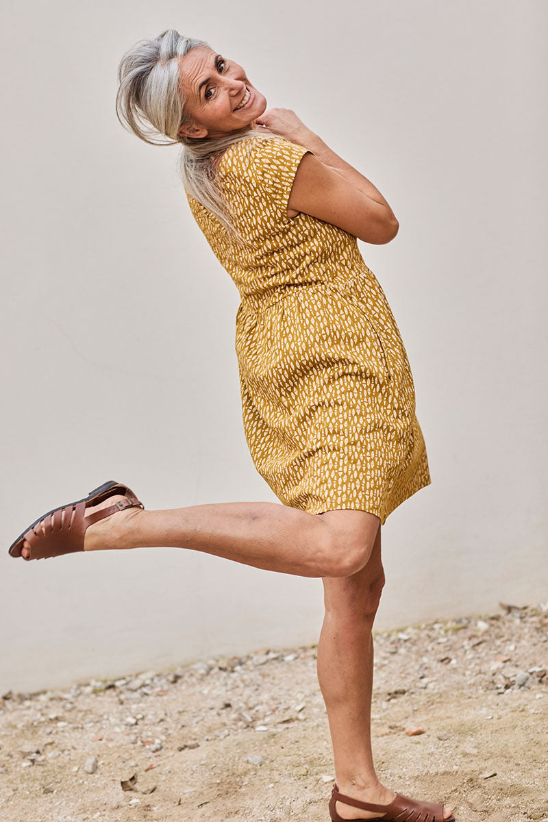 Flori Dress Ethnic Mustard - Imagen 4