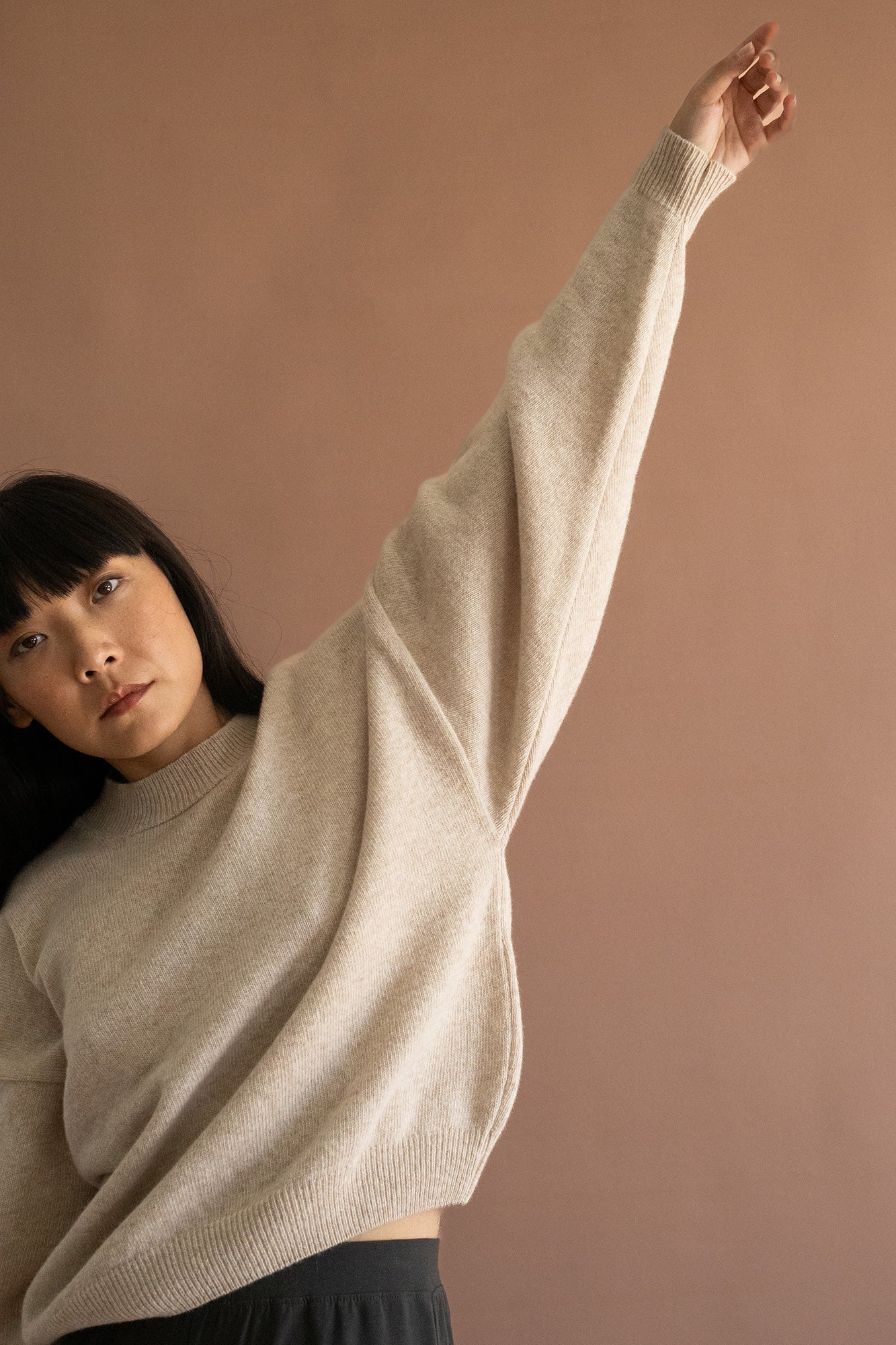 Gaudia sweater batwing sleeve merino wool beige - Imagen 4