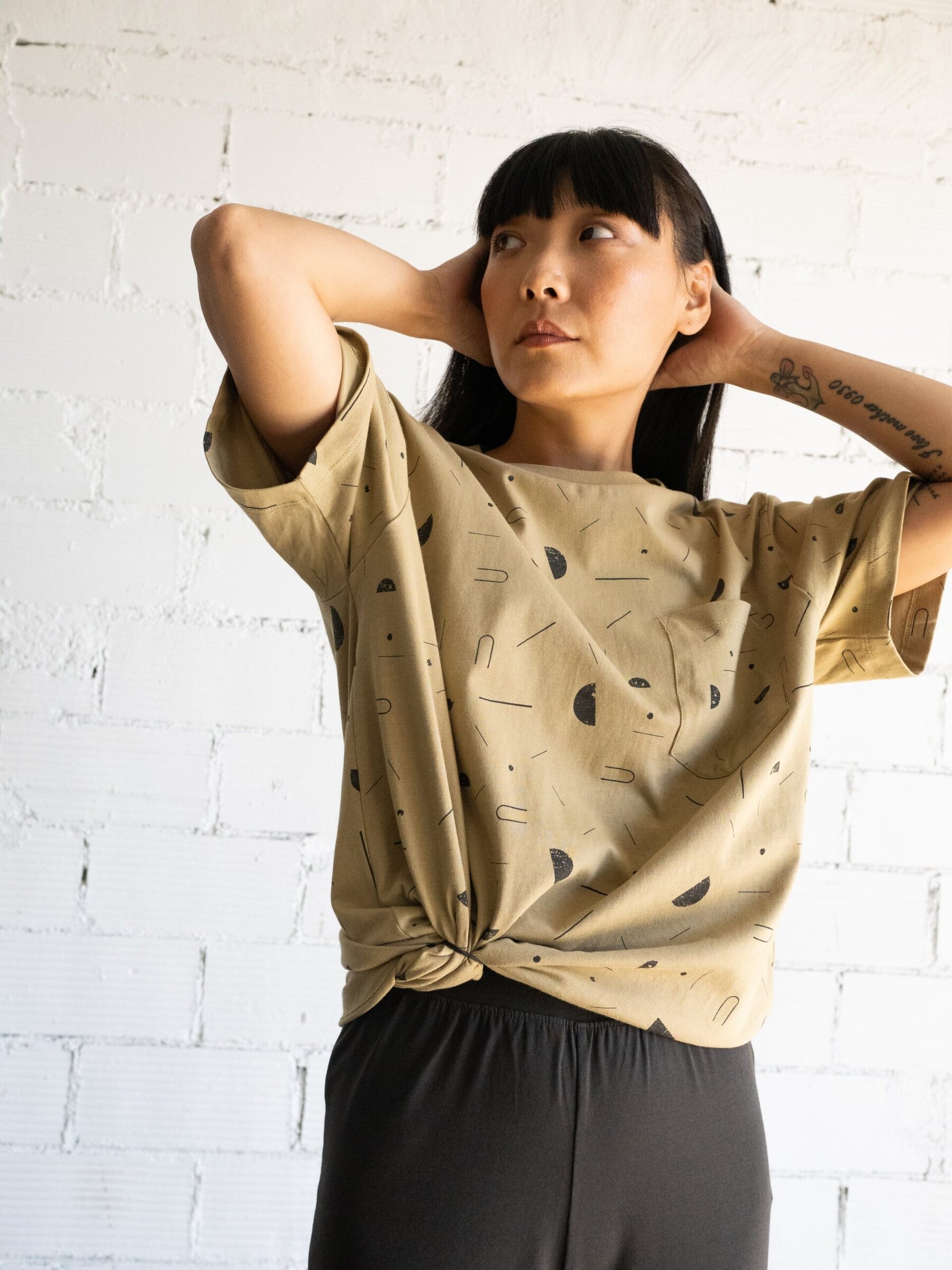 Giulia unisex T-shirt with pocket sidereal rain beige