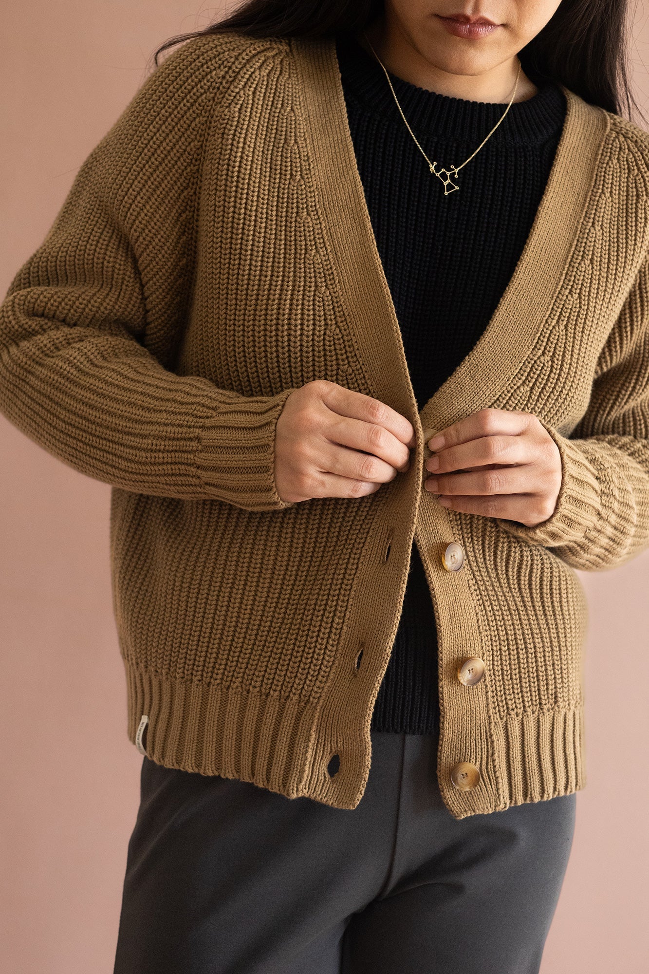 Golah short cardigan earth brown