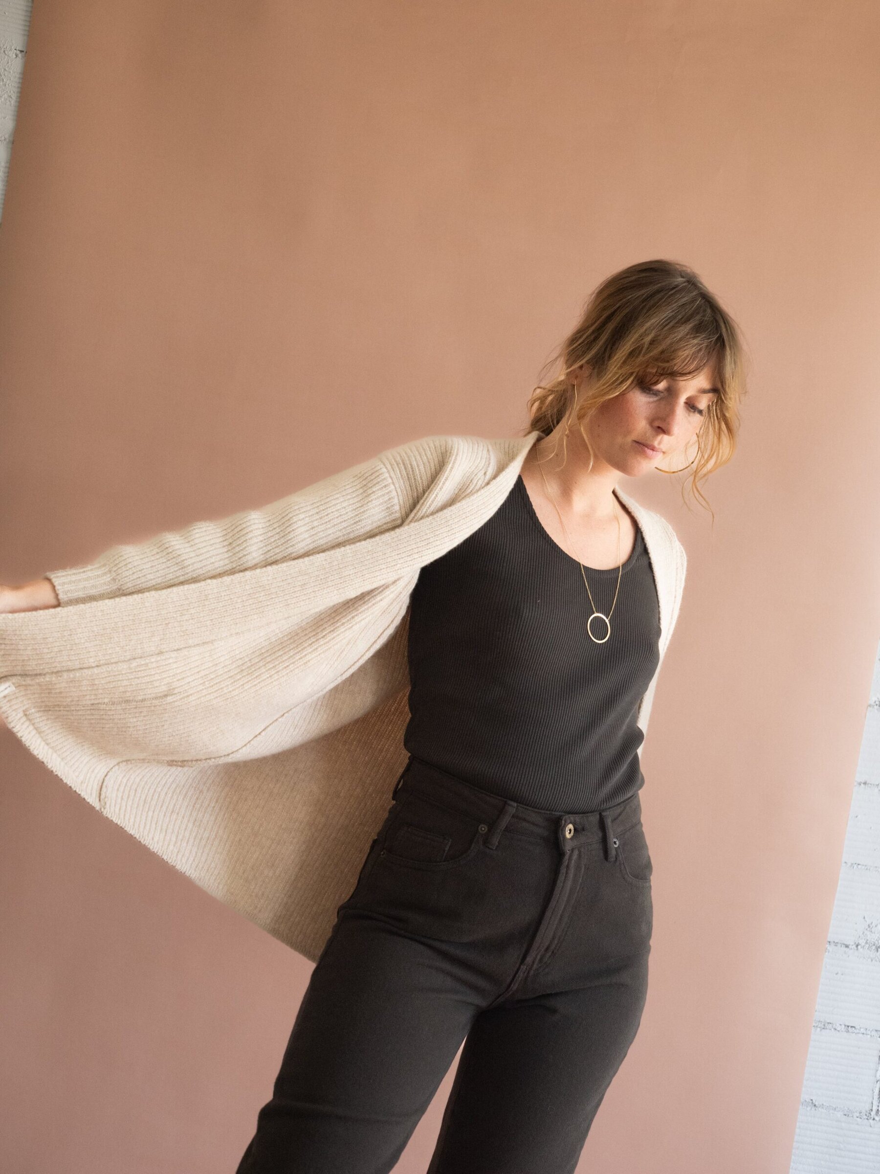 Gonda long cardigan white merino wool - Imagen 6