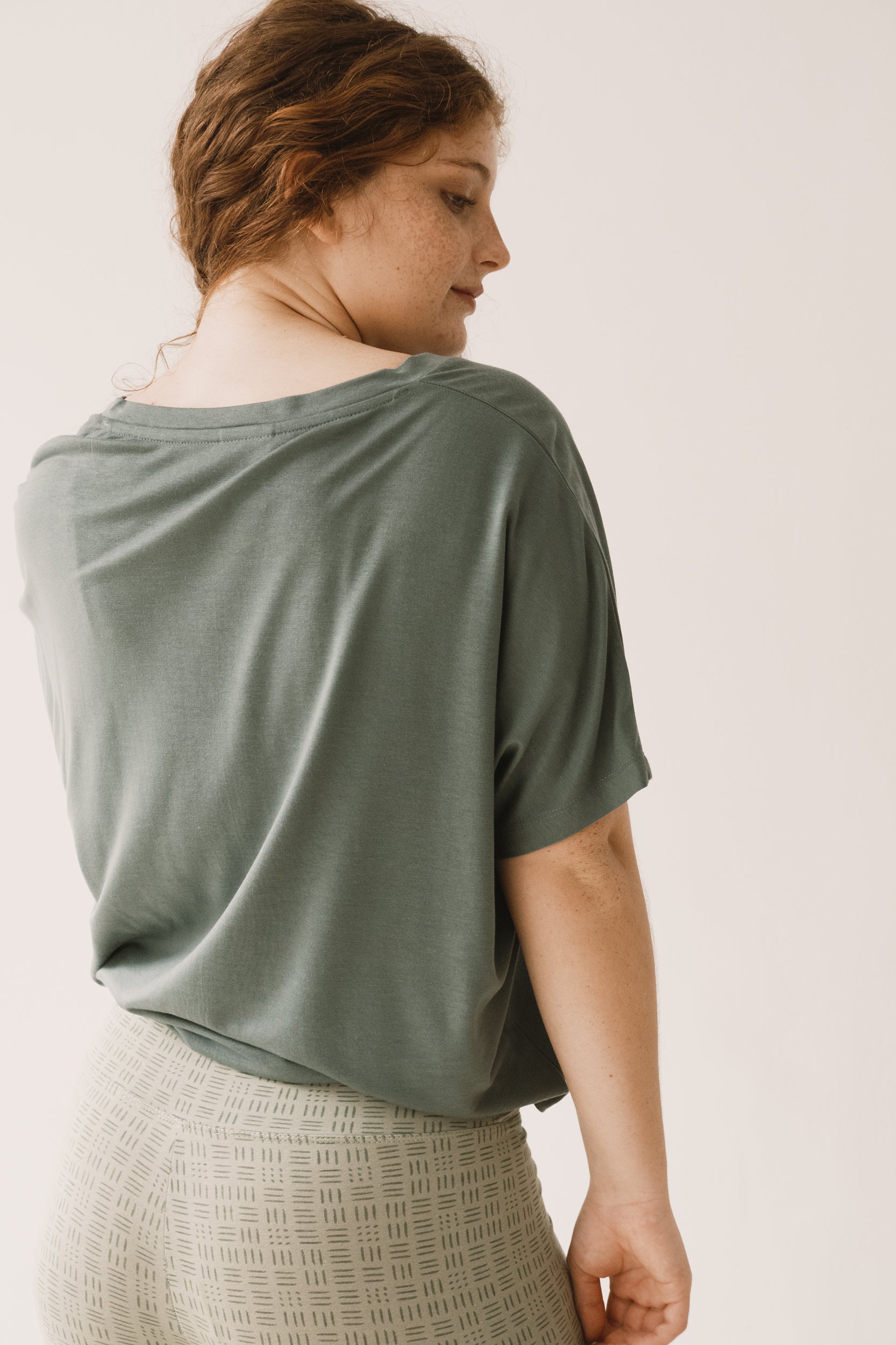 Hada TENCEL™ Oversized T-shirt in green - Imagen 4