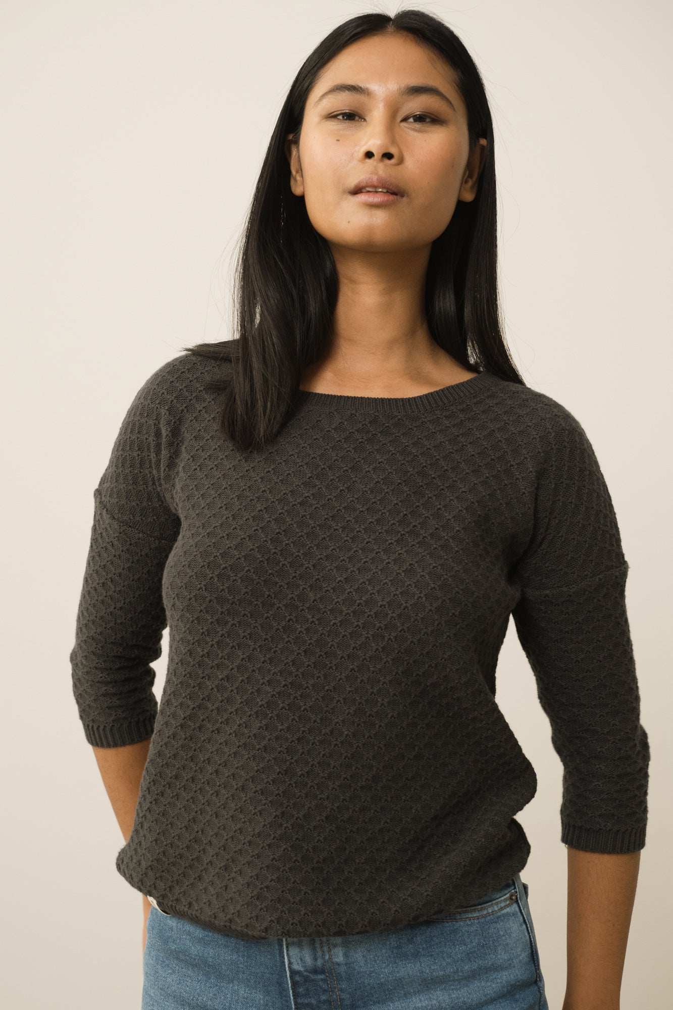 Hadi Organic Cotton Sweater In Black - Imagen 2