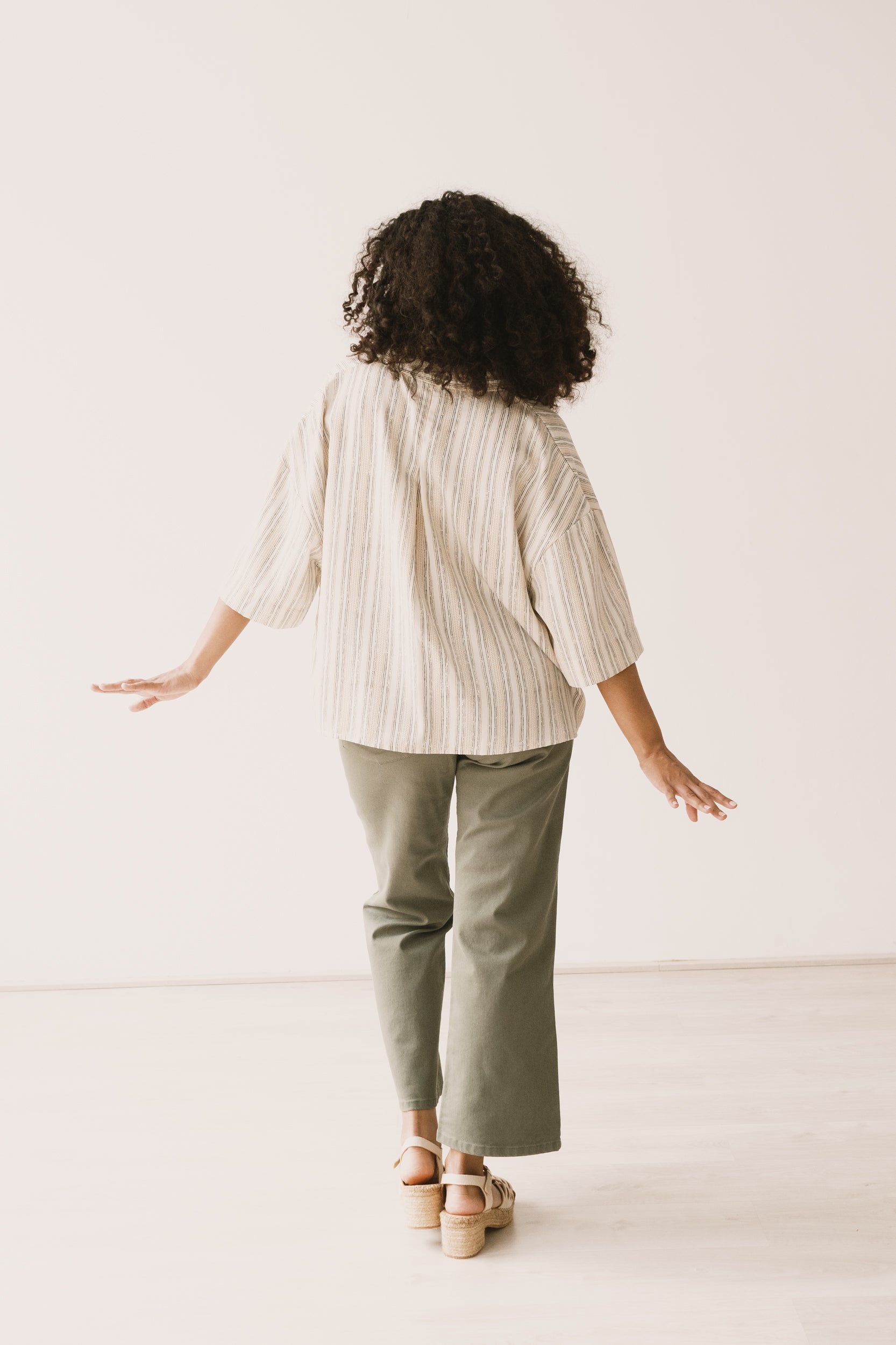 Hallow TENCEL™ oversized trace print shirt