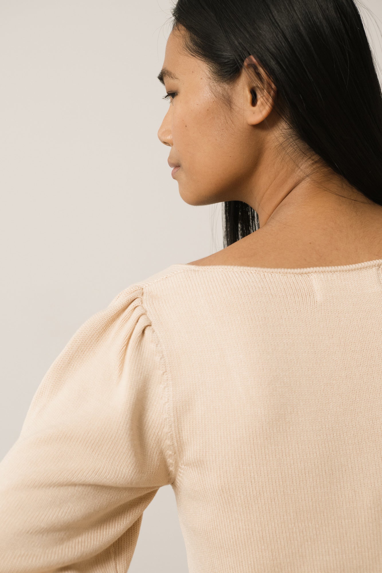 Haya Knitted TENCEL™ Top In Pink-White - Imagen 4