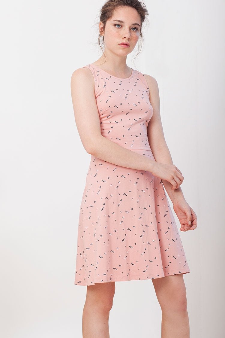 Ilaria dress in pink.