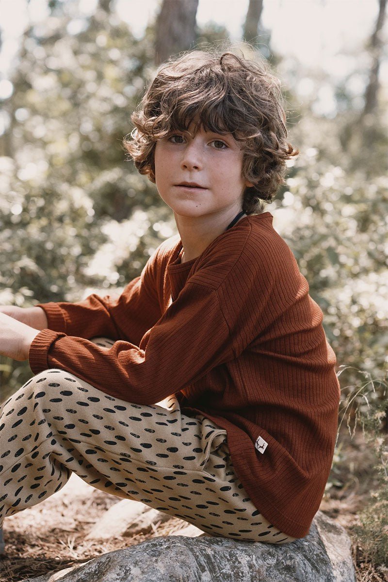 Jun Unisex T-Shirt Garnet Agate