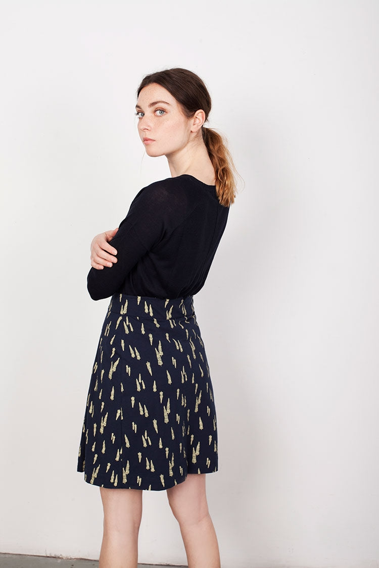Navy Lane Short Buttoned Skirt