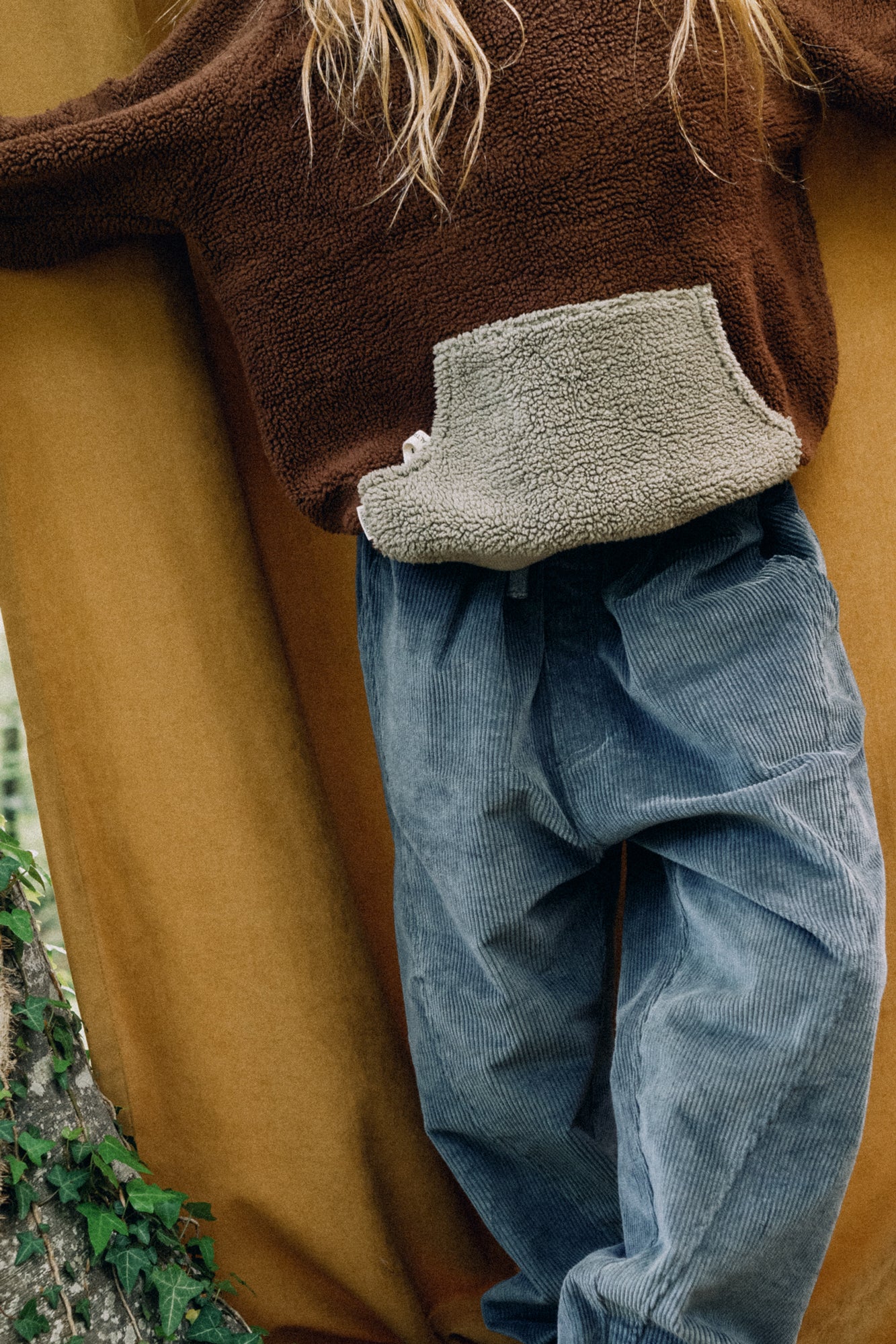 Organic corduroy kids pants in Blue