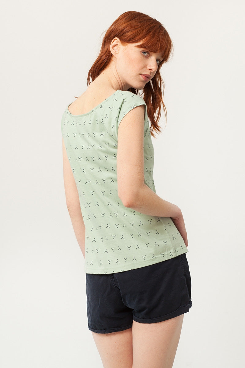 Paola rounded neck t-shirt in mint green and abstract print