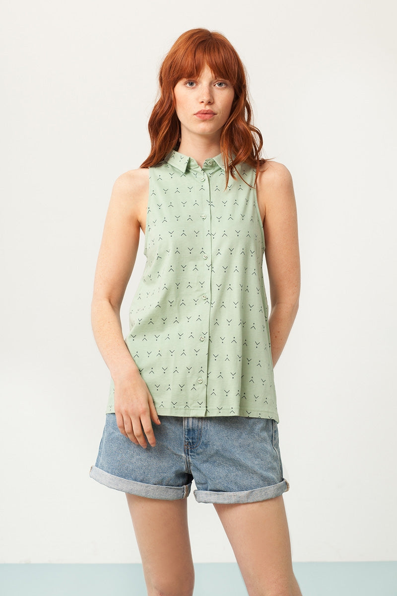 Patty shirt collar blouse in mint green and abstract print