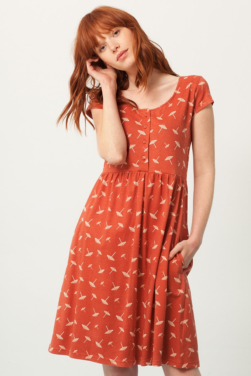 Paz cross back neckline dress in terracotta and umbrella print - Imagen 2