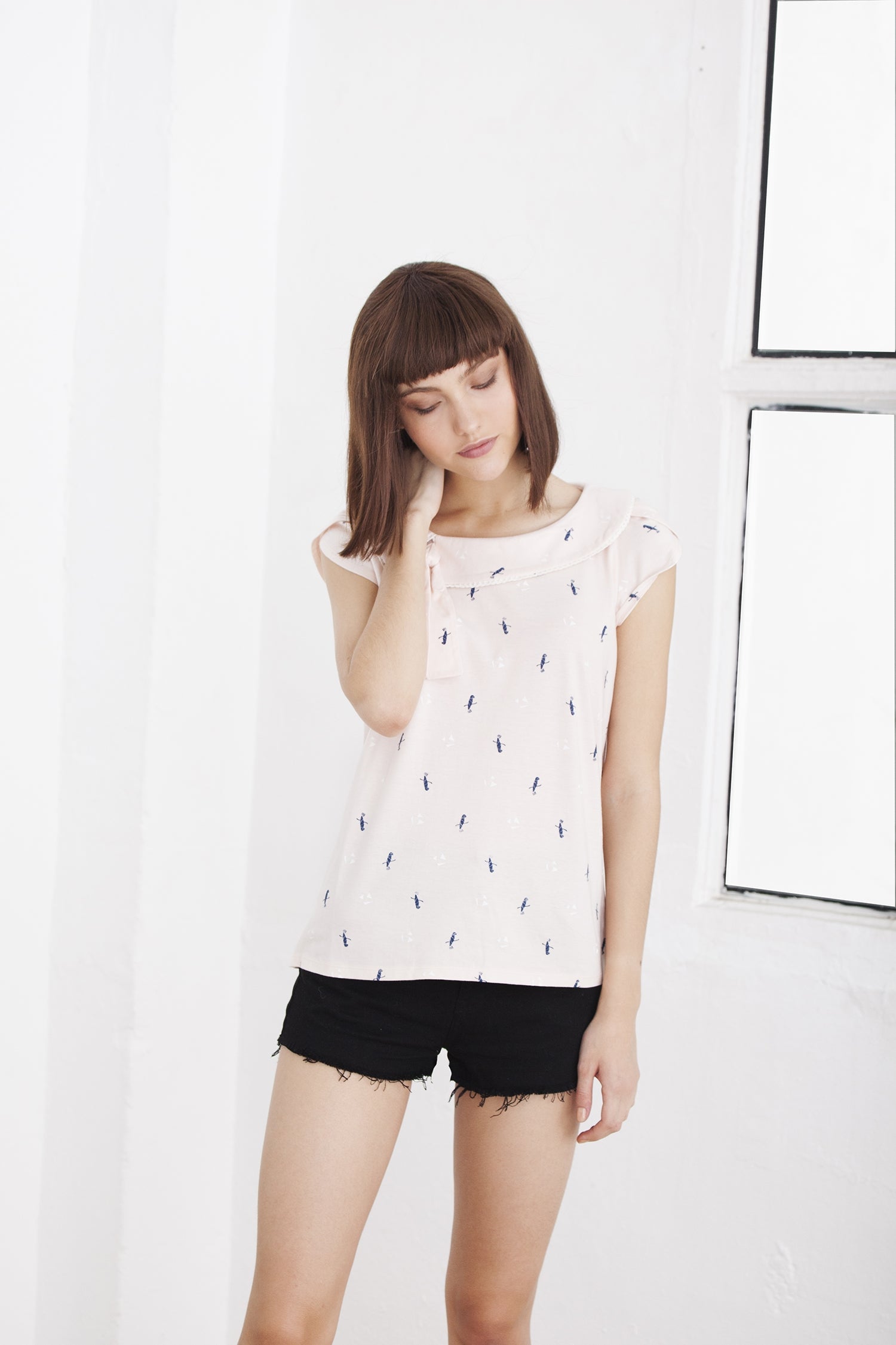 Pink Hipsa short sleeve bird print Tshirt