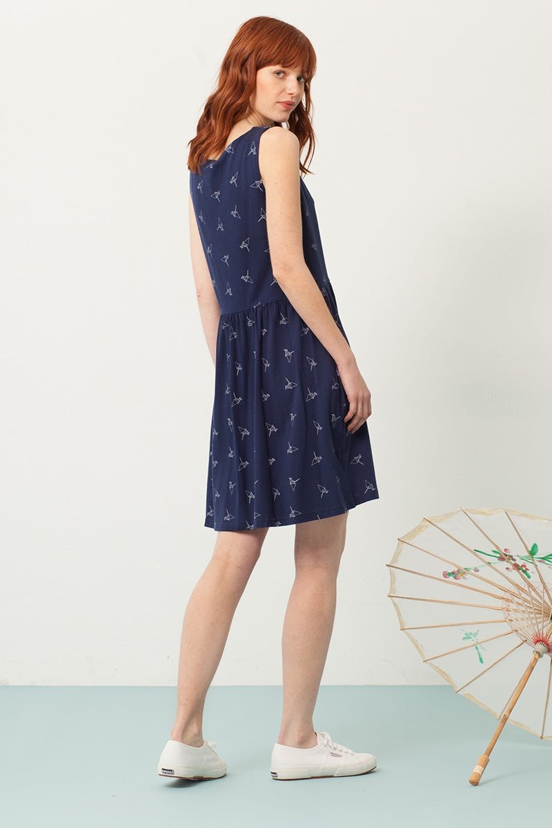 Priscila oversized dress in navy blue and origami print