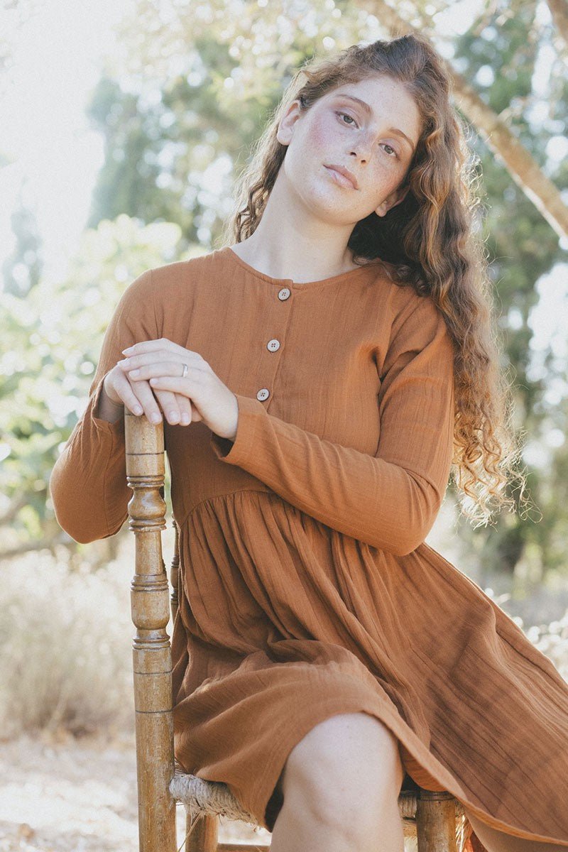 Sahar short dress in terracotta - Imagen 3