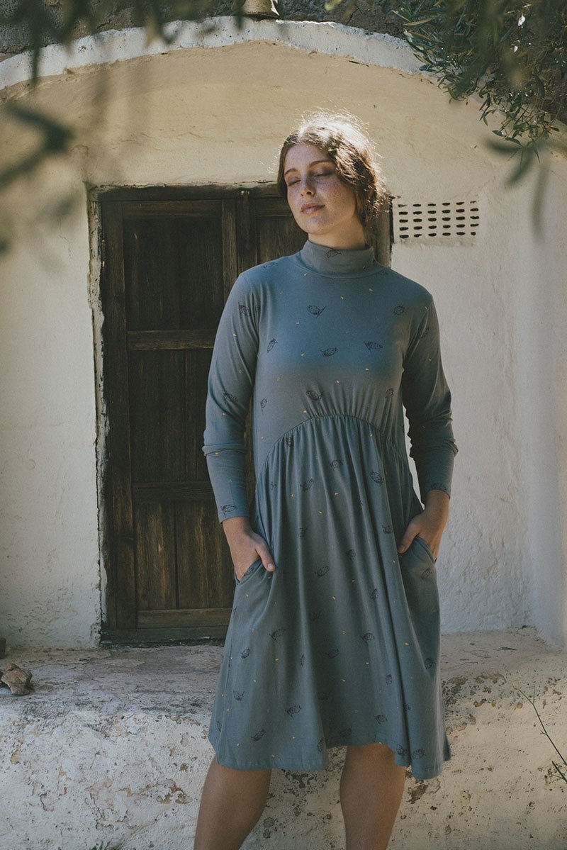 Saura turtleneck dress in green - Imagen 4