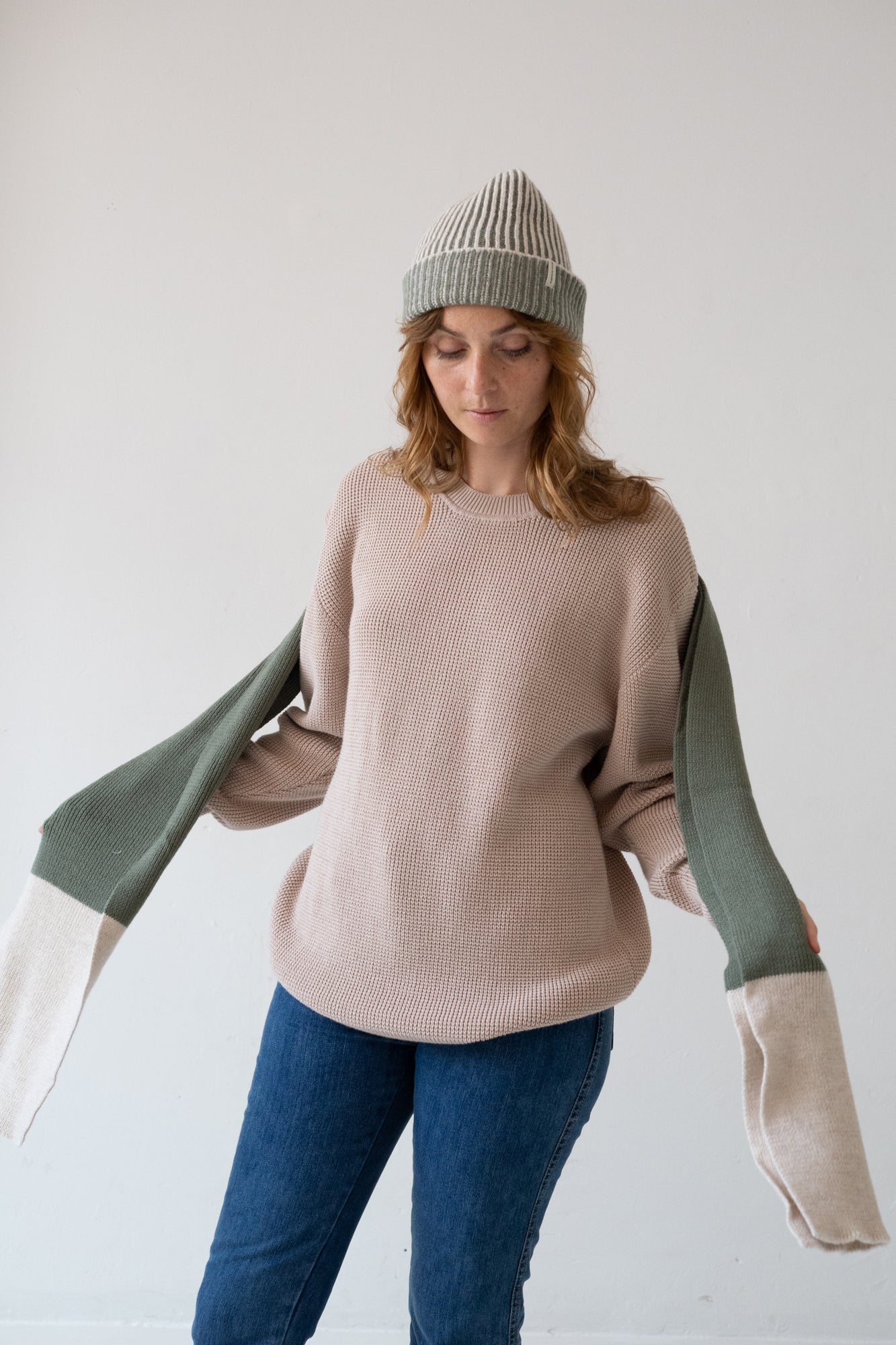 Tayo chunky wool scarf in two-tone green - Imagen 4