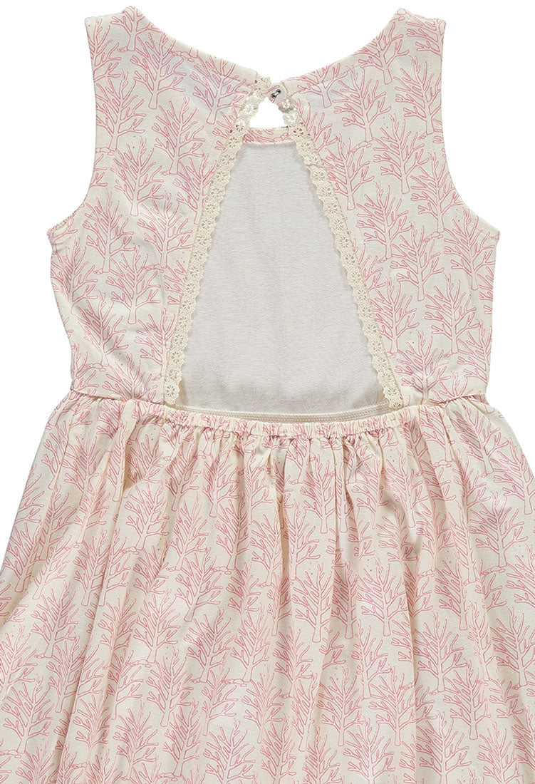 Vestido espalda abierta y detalle de guipur salmón con estampado corales