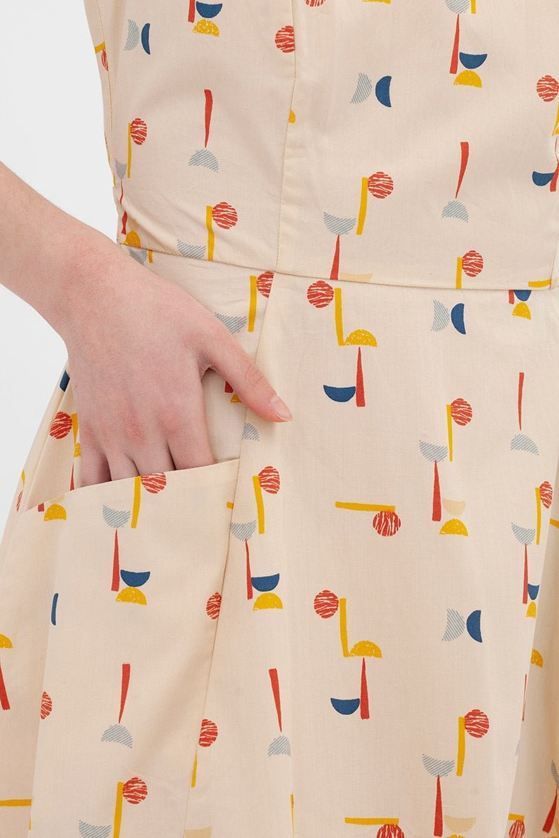 Vestido espalda cruzada teja Aitana abstract print - Imagen 3