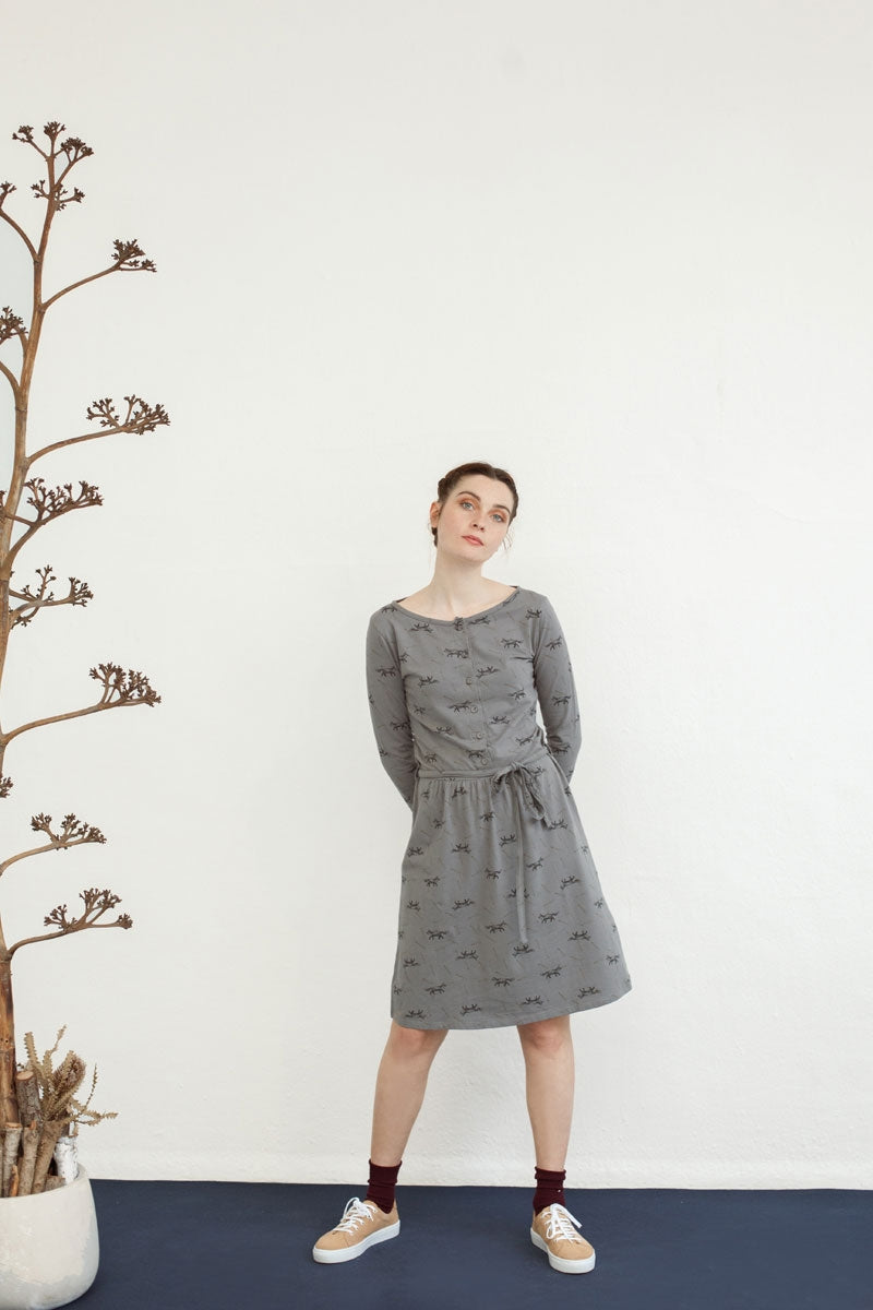 Vestido Noa con botones y estampado zorros.